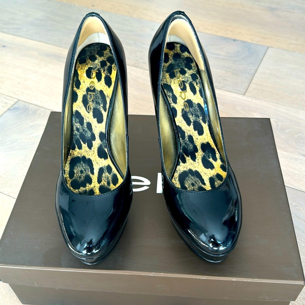 Platform patent leather high heel